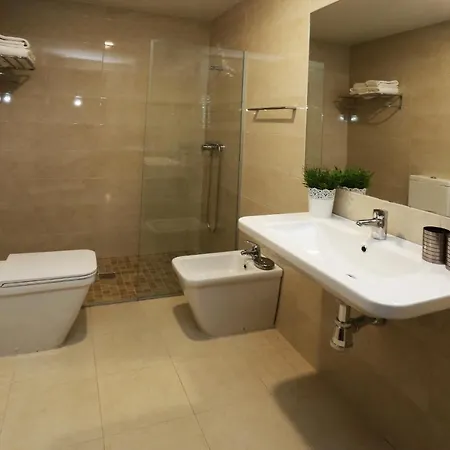 Turisticos Puente Portal 4 Bajo -a Salamanca